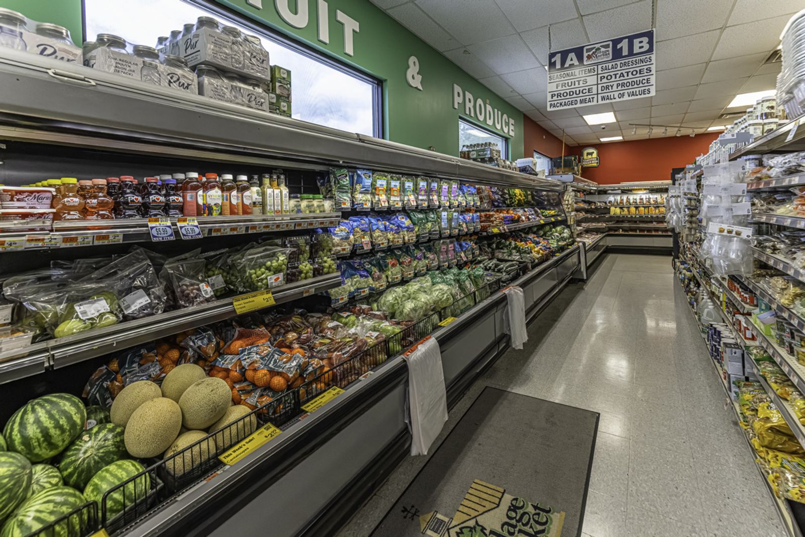 Photo 7 of Full Service Grocery Store