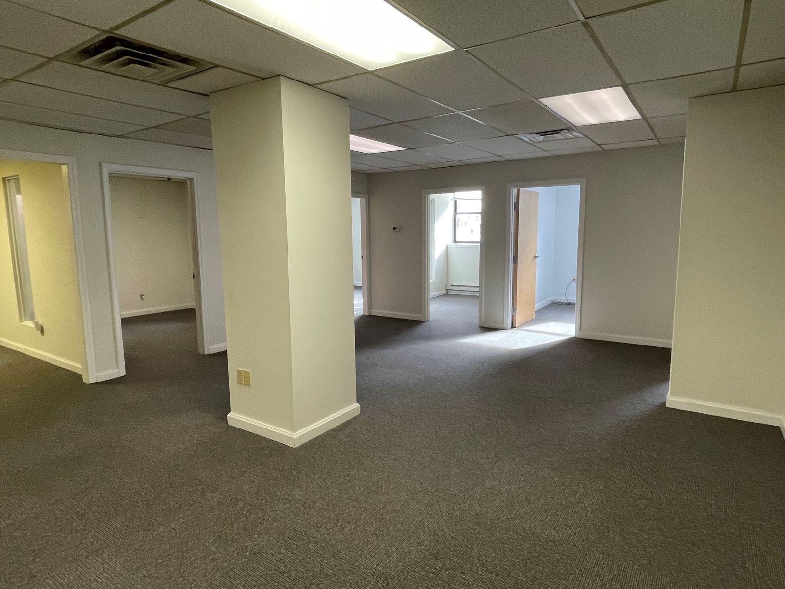 Photo 3 of 175 Lancaster Street