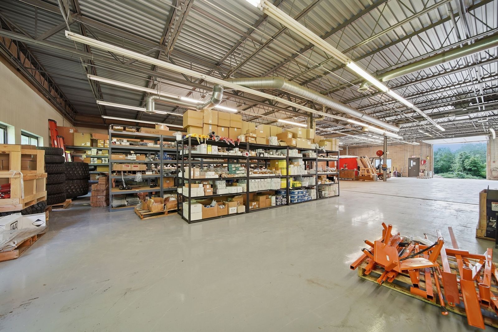 Photo 19 of ±9,955 SF Flex/Industrial Building – 1 Mile from I-93
