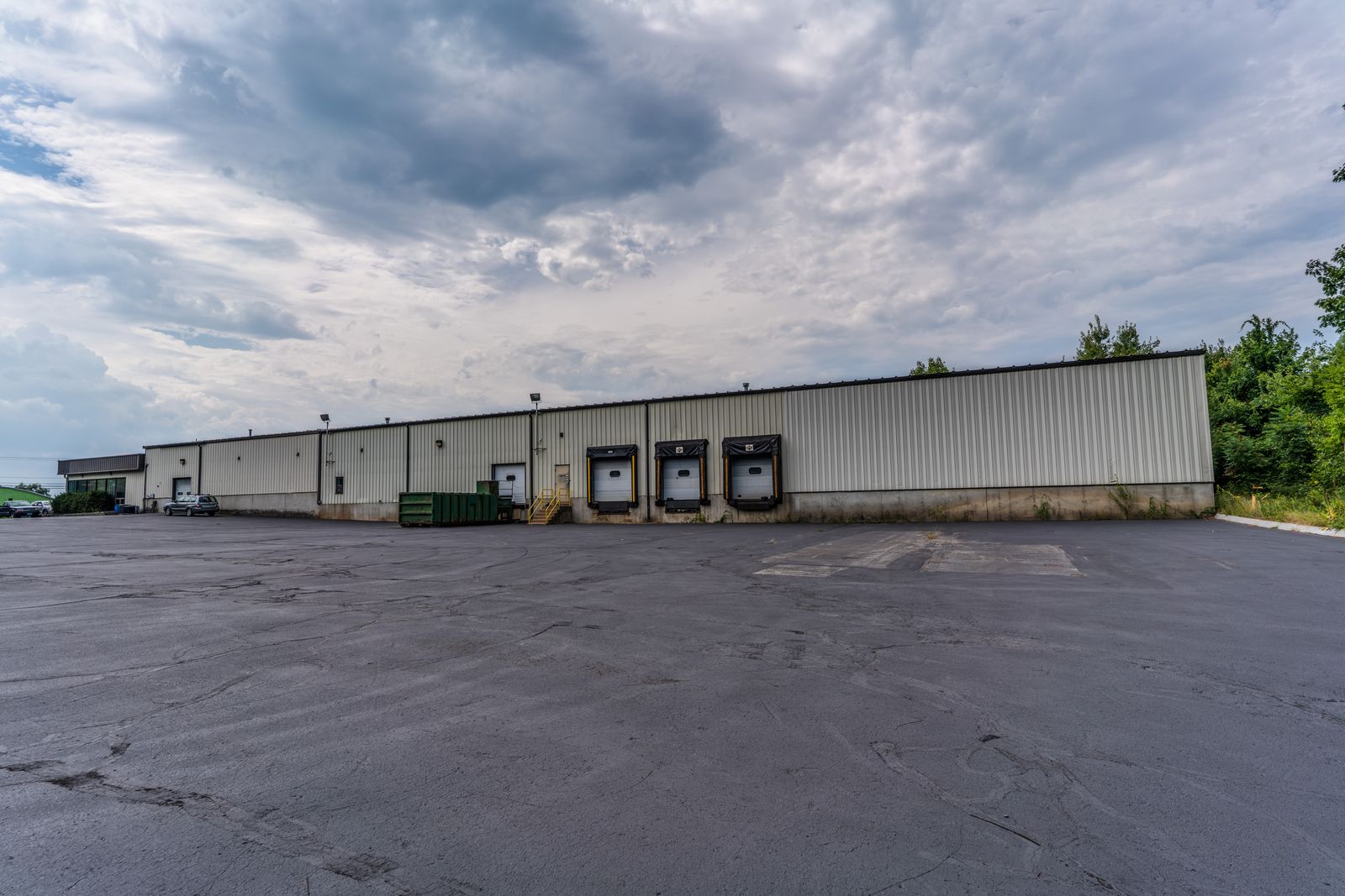 Photo 2 of Below-Market sublease - 30,250SF Industrial space