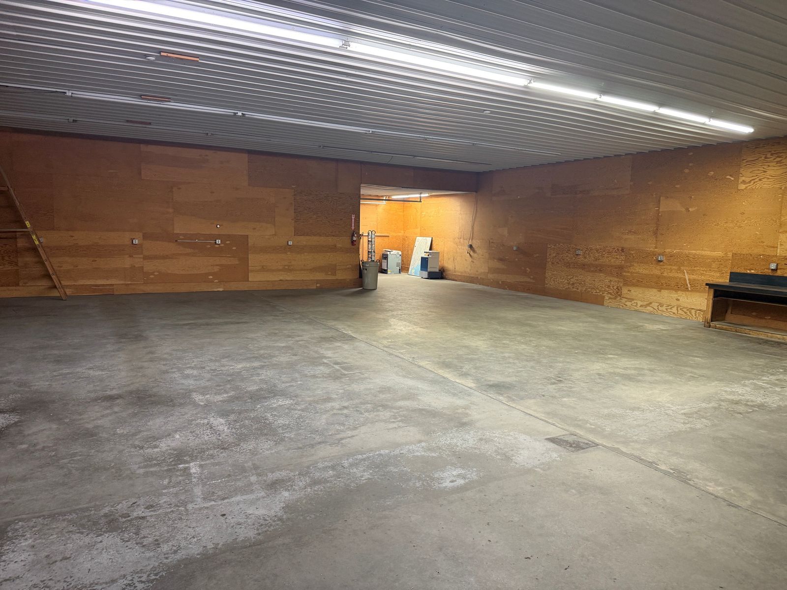 Photo 2 of Industrial Building