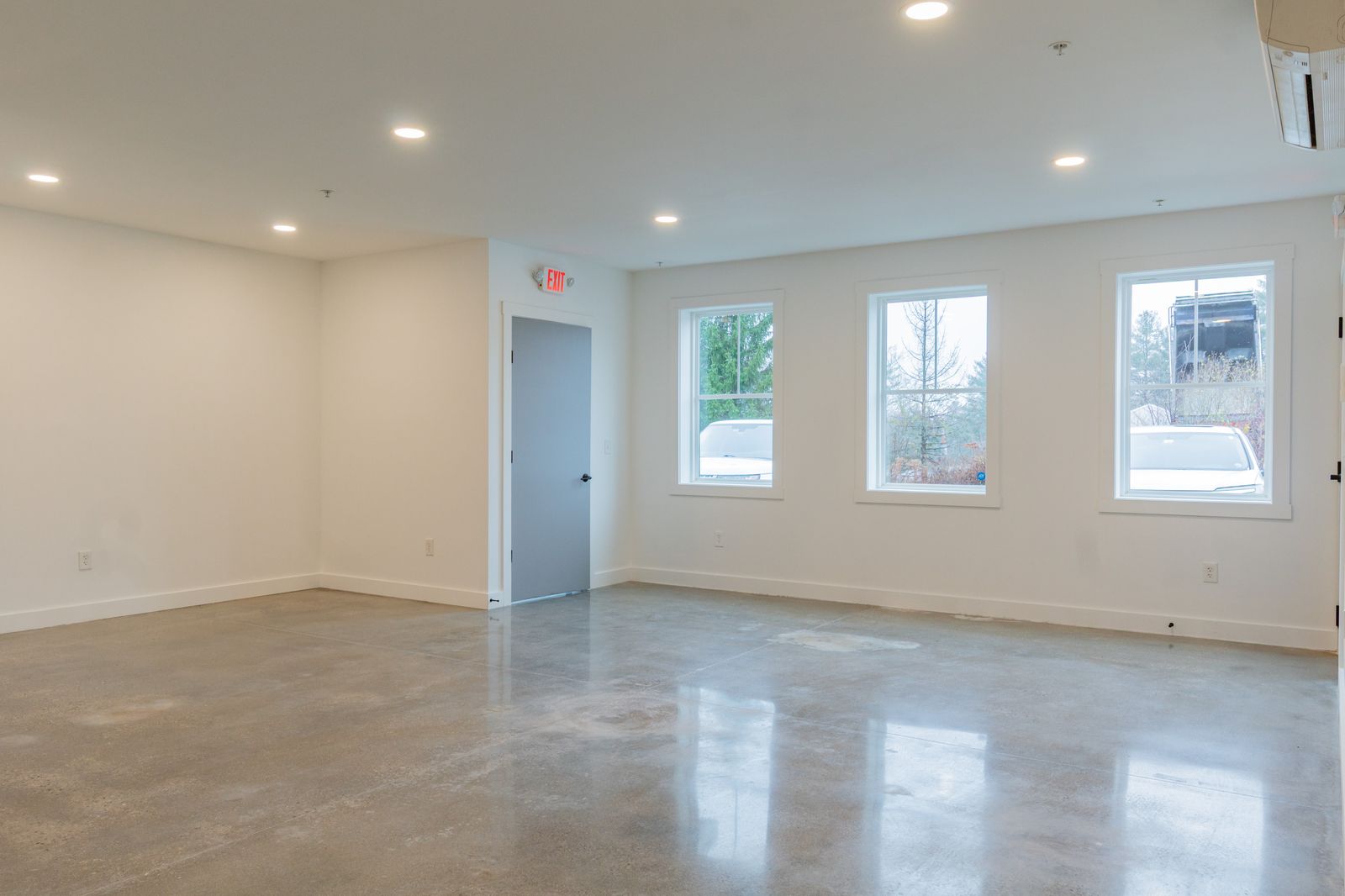 Photo 11 of 5 Little Wing Ln