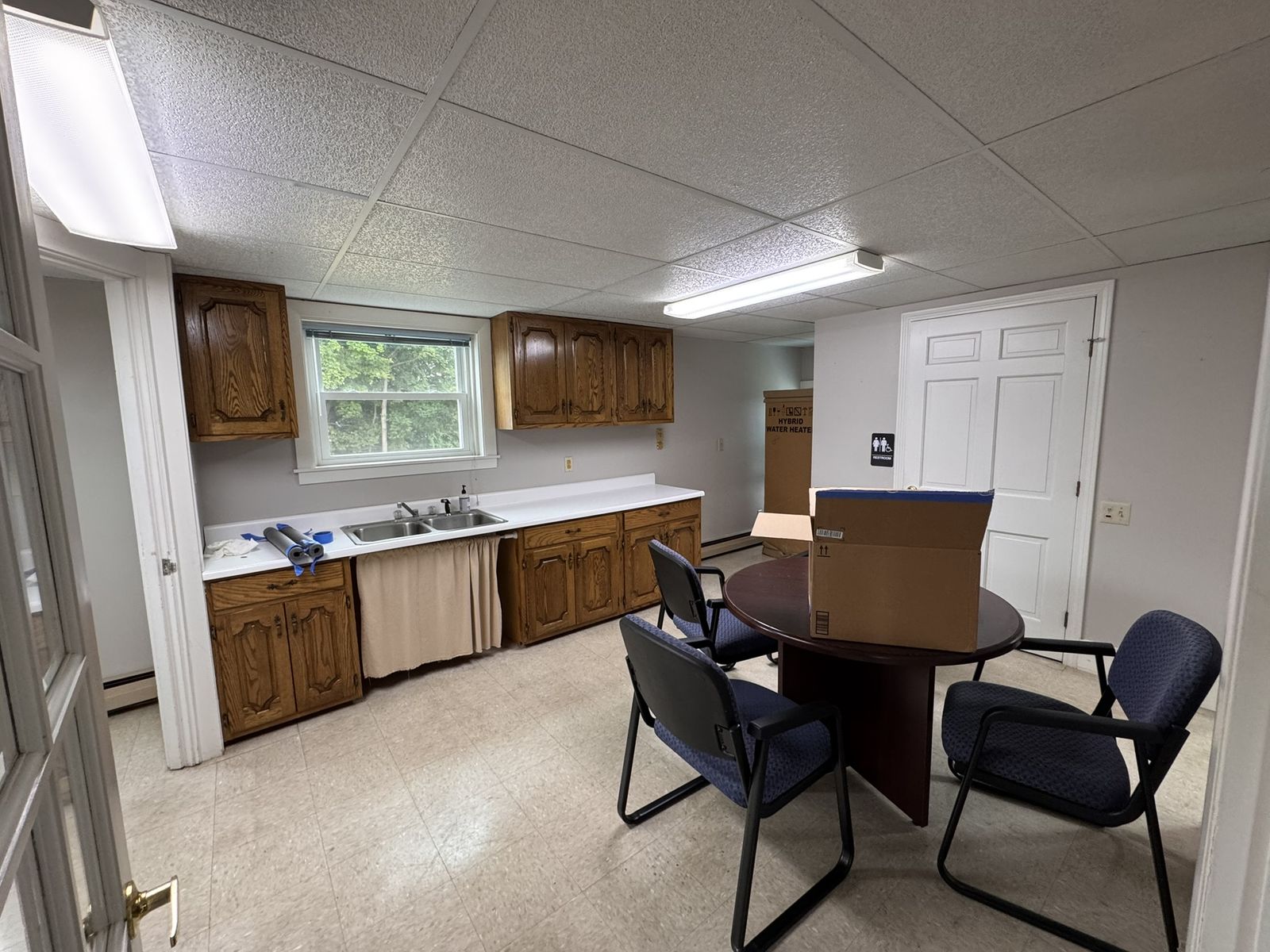 Photo 6 of FOR LEASE: PROFESSIONAL OFFICE SUITE