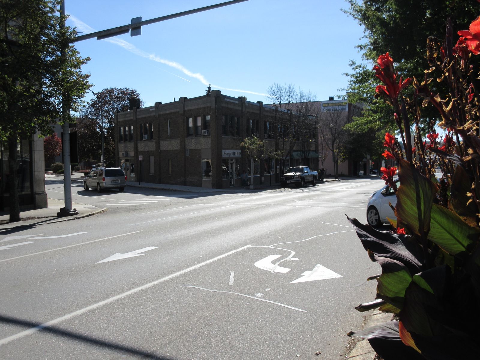 Photo 15 of 183 Main St
