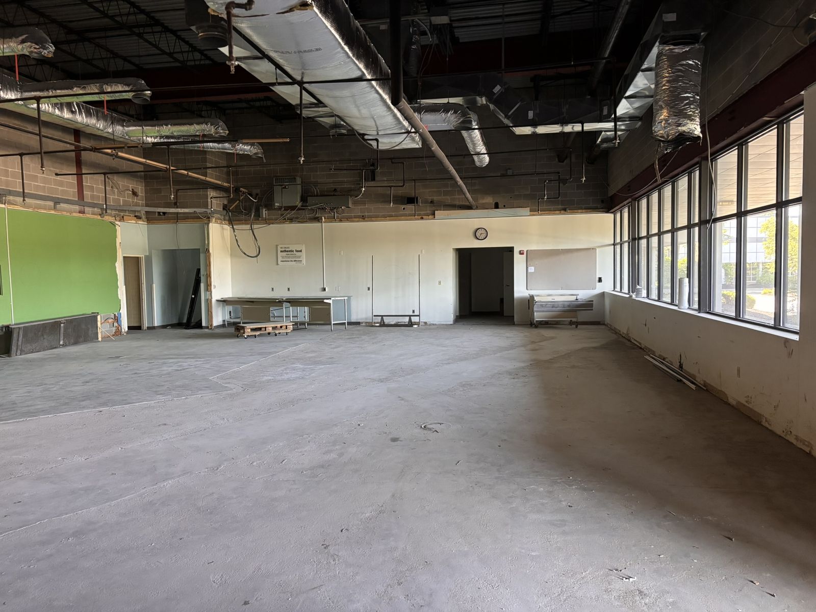 Photo 2 of Retail / Flex Units