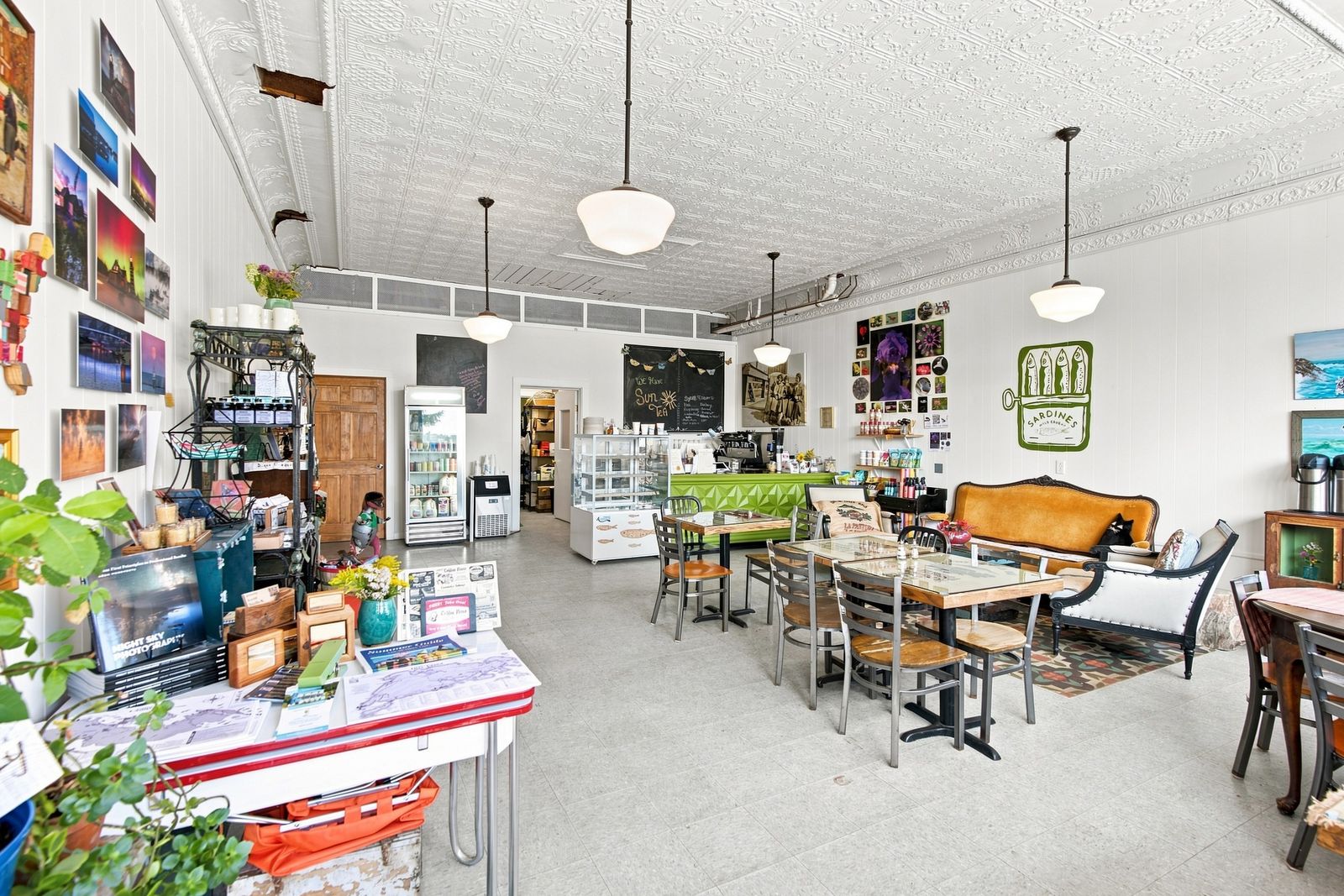 Photo 4 of REAL ESTATE AND BUSINESS FOR SALE