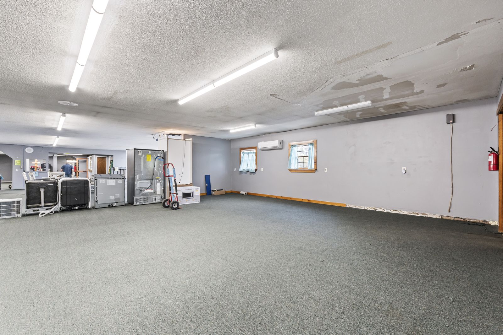 Photo 34 of 680 Maine Avenue, Farmingdale, ME, 04344