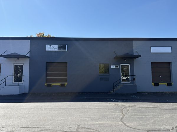 Versatile Industrial/Flex Space | 2,008 SF