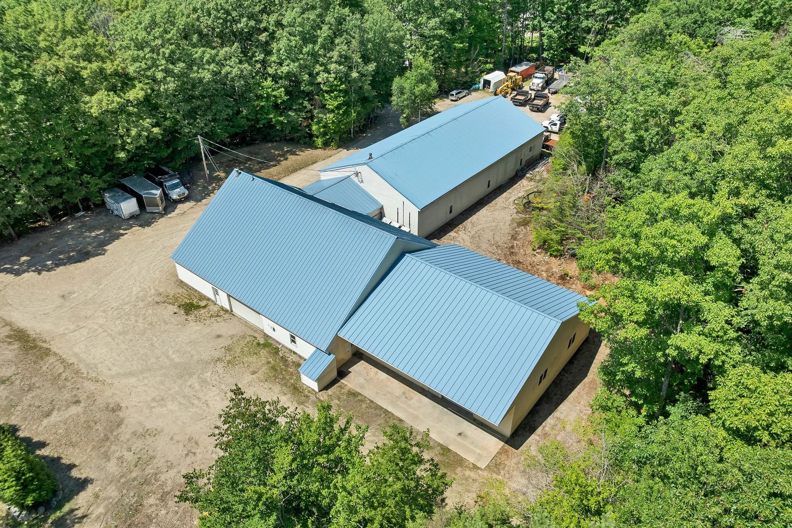 Photo 6 of 147 Middle Rd, Tuftonboro, NH