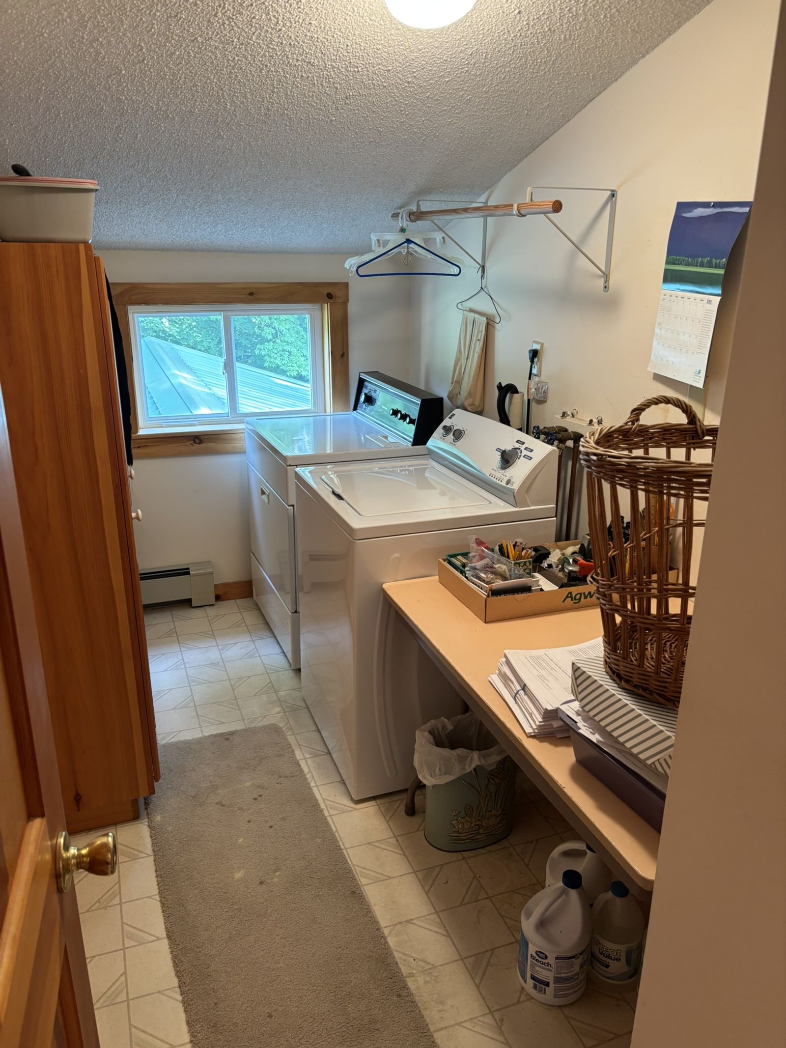 Photo 10 of Midcoast Retail/Office with 2-BR Apartment