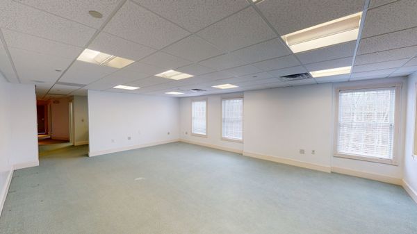 155 Lafayette Rd