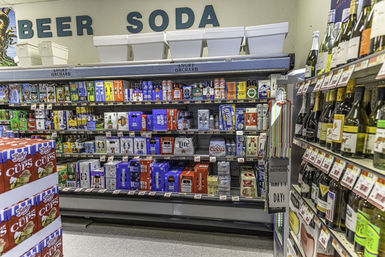 Photo 27 of Full Service Grocery Store