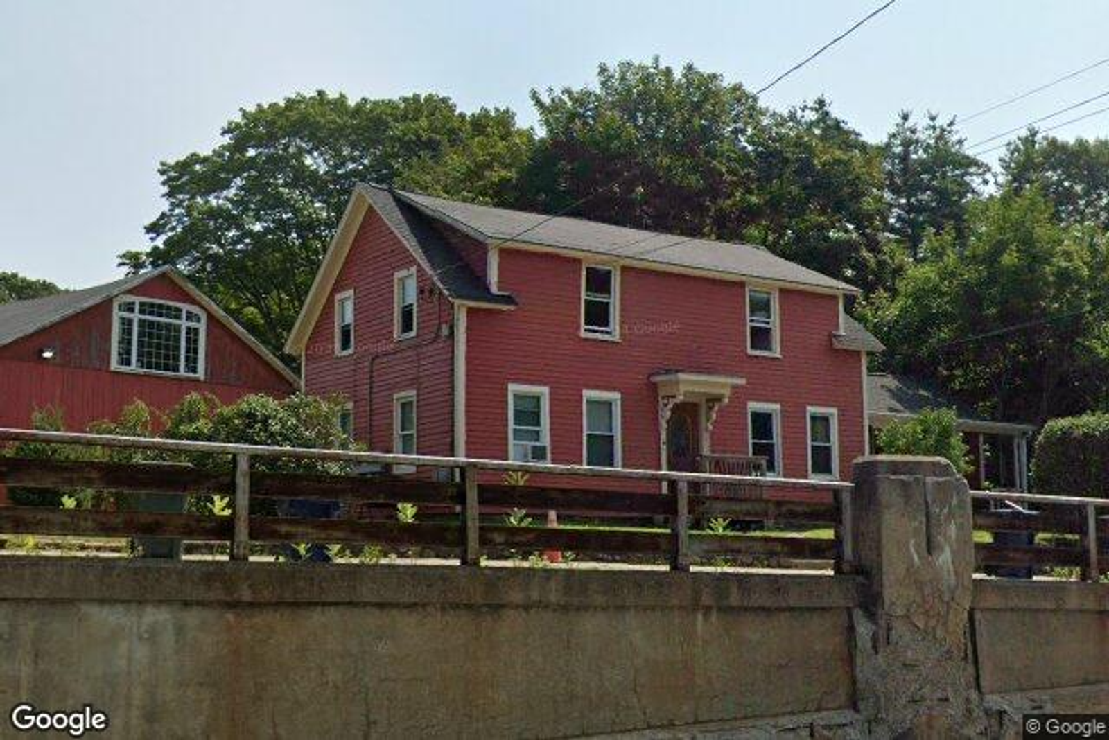 Photo 4 of 915 Ten Rod Rd