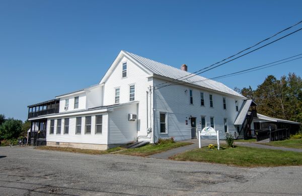 327 Shusta Road