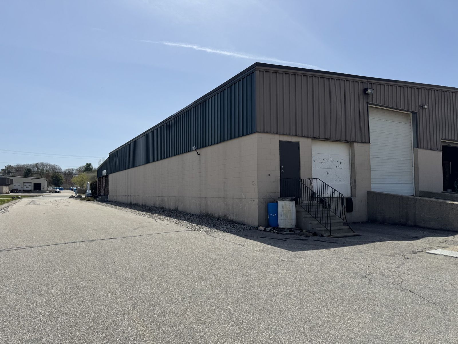 Photo 4 of 270 West Rd 