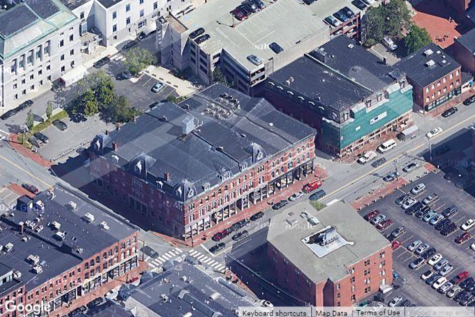Photo 4 of 131 Middle St