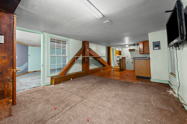 36 King Square, Whitefield