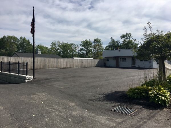 2 Buildings Office & Warehouse