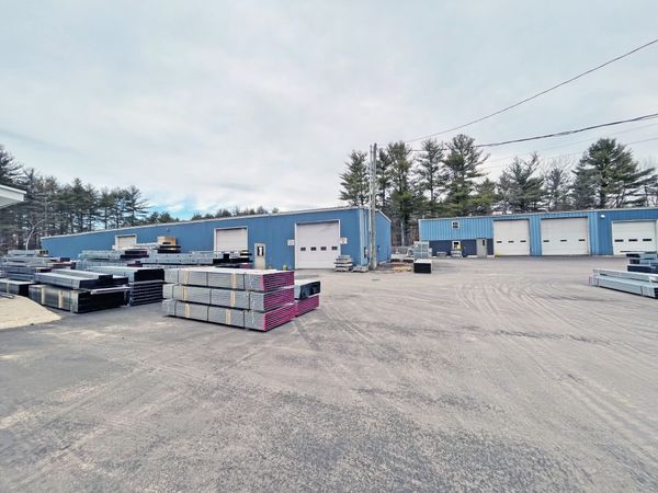 4 Old Nashua Rd