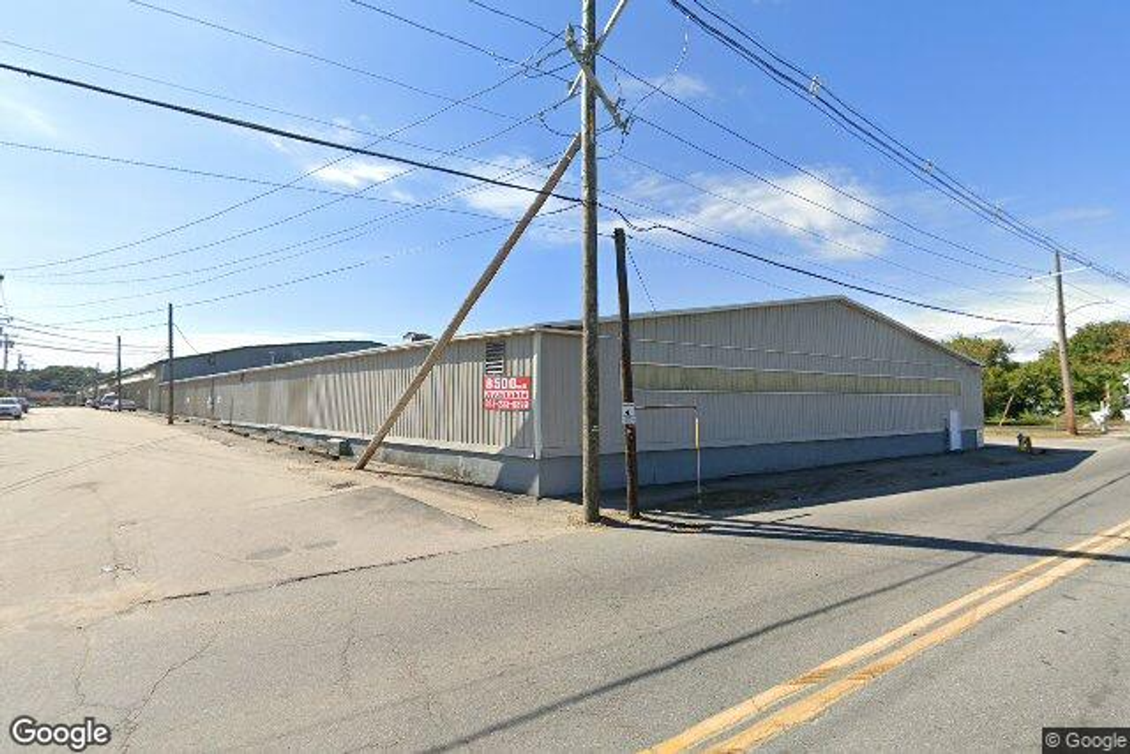 Photo 2 of 120 E Hollis Street