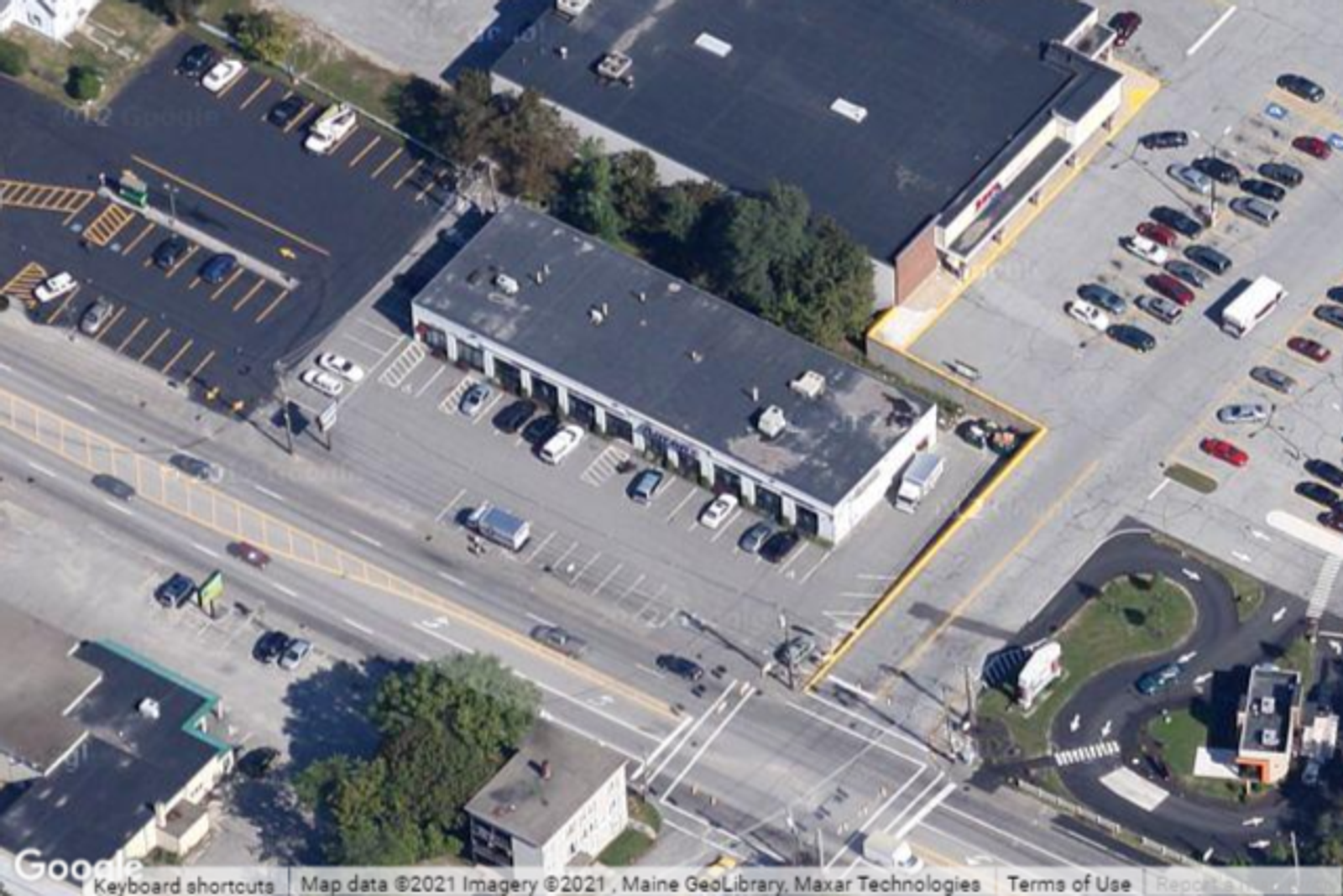 Photo 9 of 810 Lisbon St