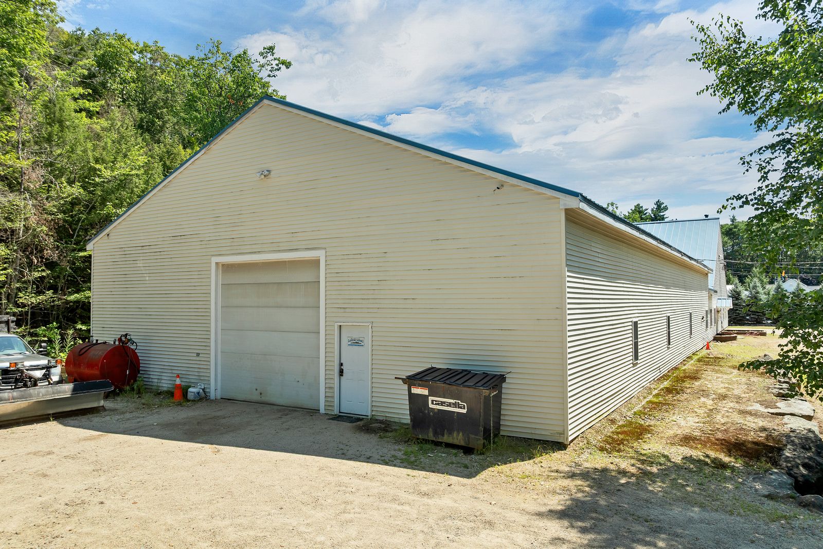 Photo 2 of 147 Middle Rd, Tuftonboro, NH