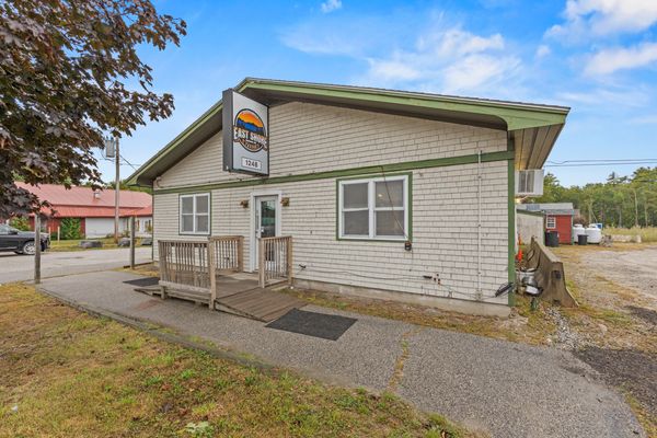 1248 ROOSEVELT TRAIL RAYMOND MAINE 04071
