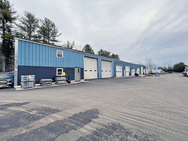 4 Old Nashua Rd