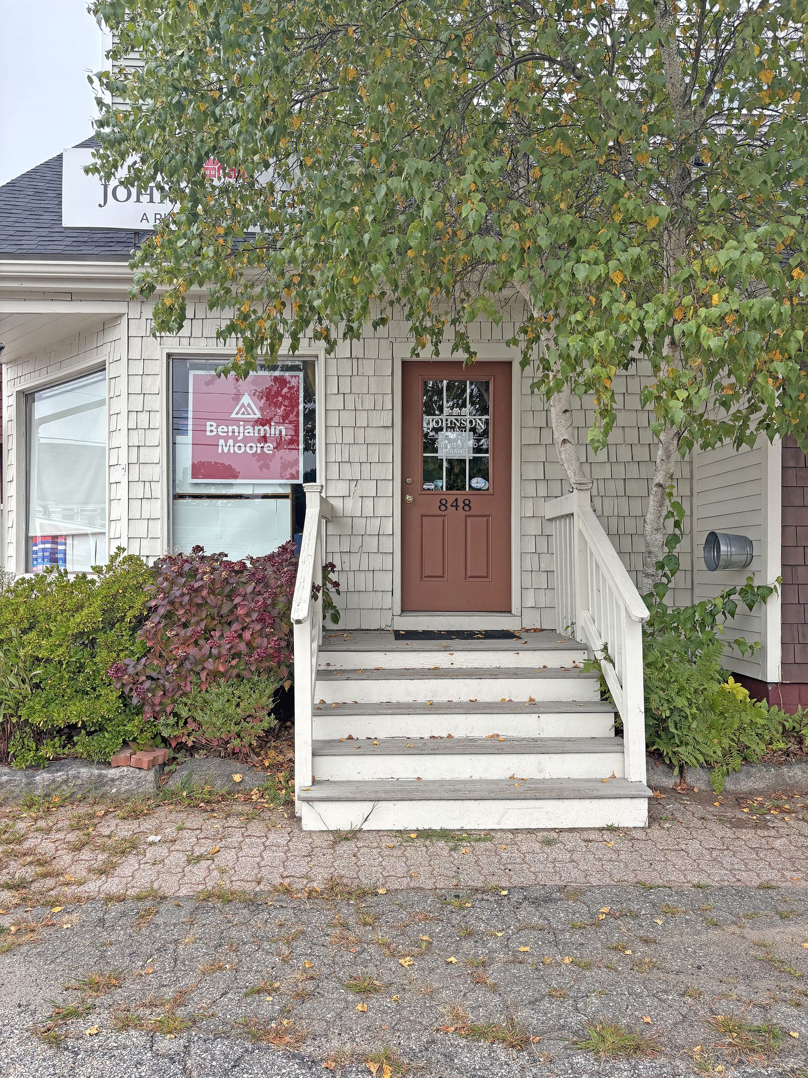 Photo 8 of 848 Lafayette Rd.