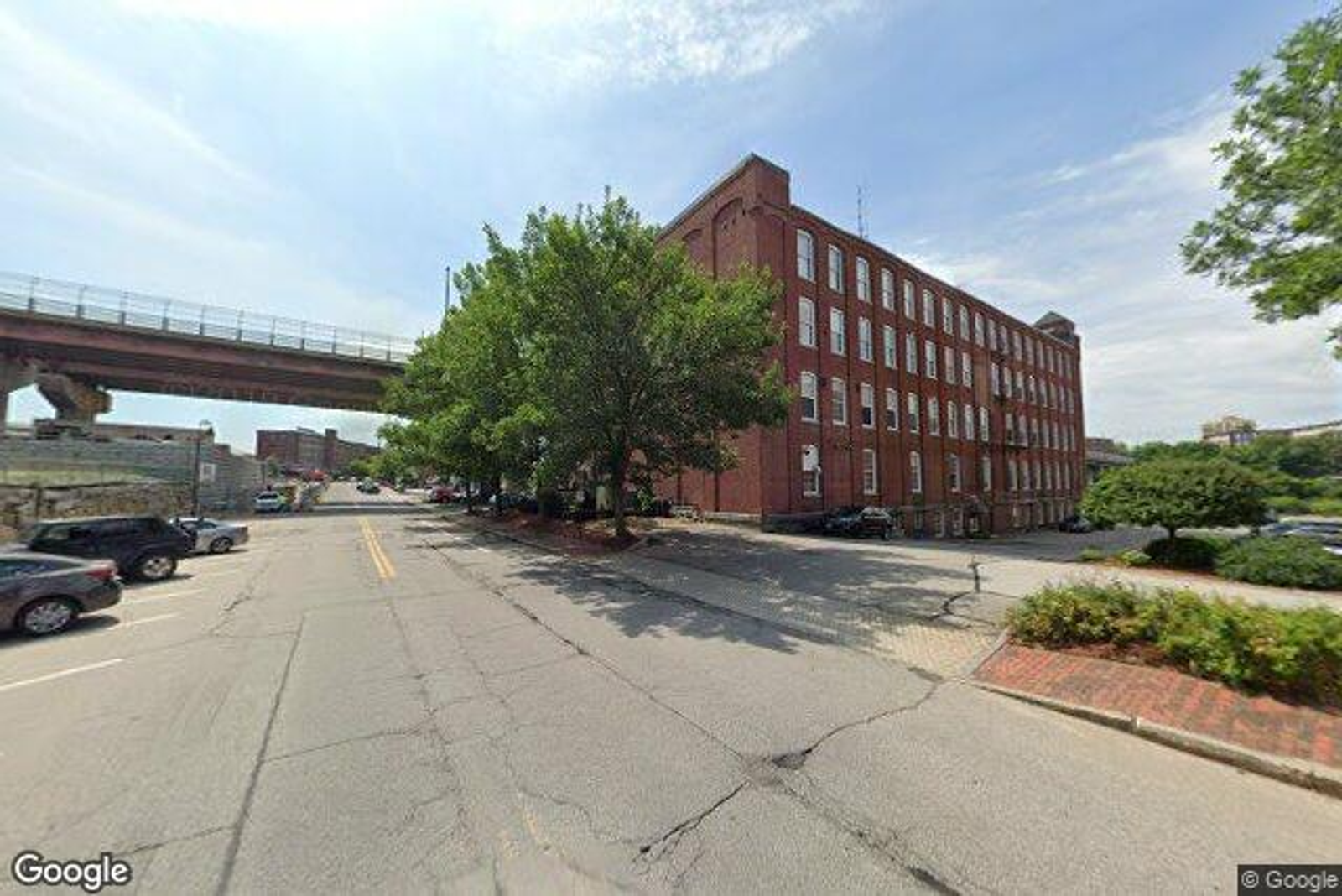 Photo 10 of 500 N Commercial St