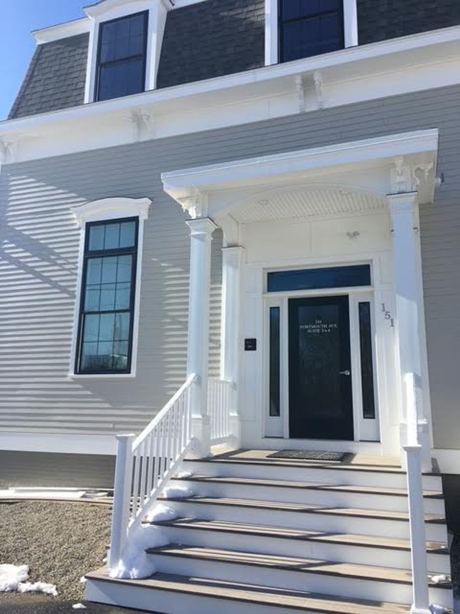 Photo 31 of 147 Portsmouth Ave