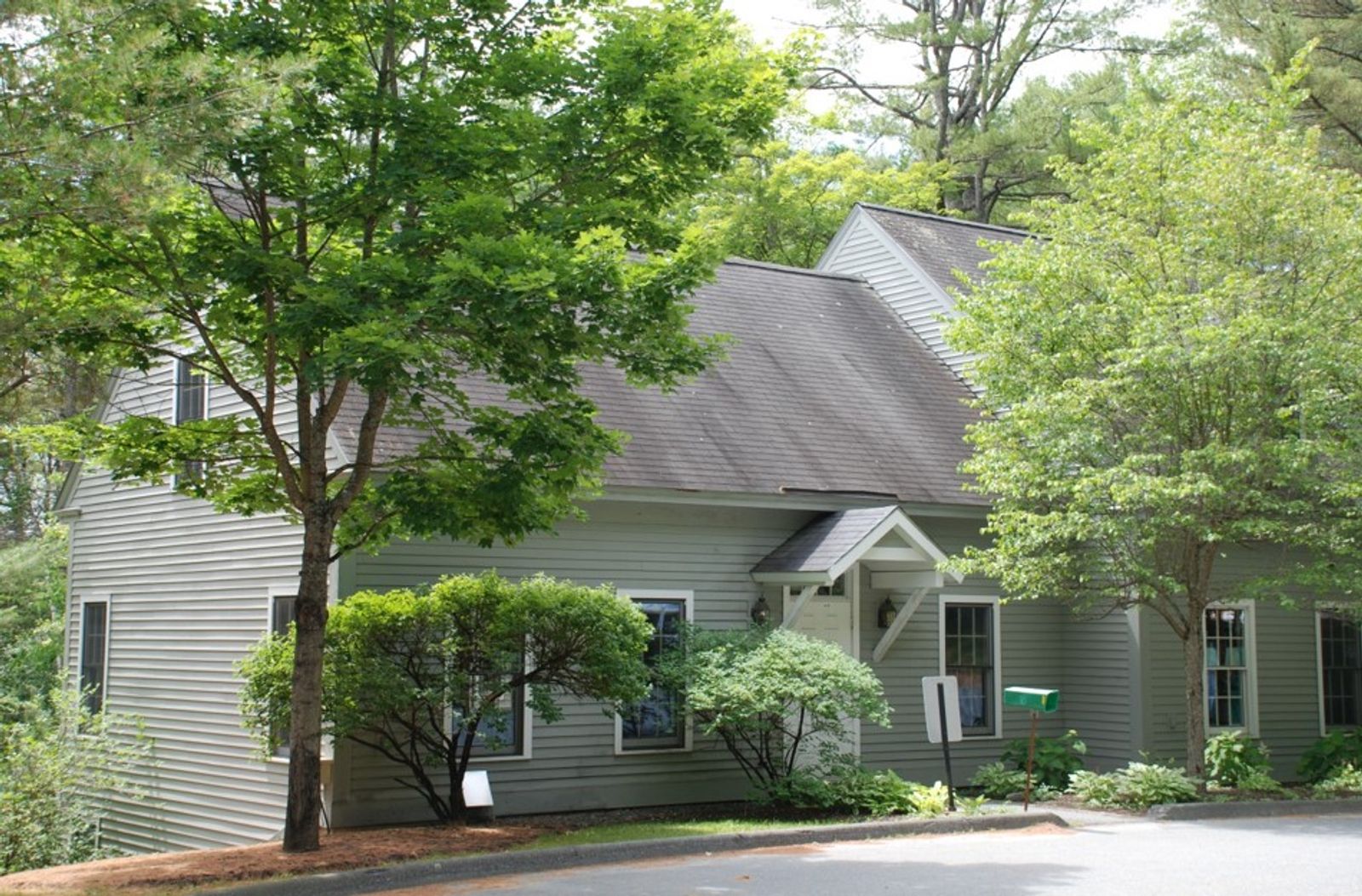 Photo 2 of 160 Palmer Court 