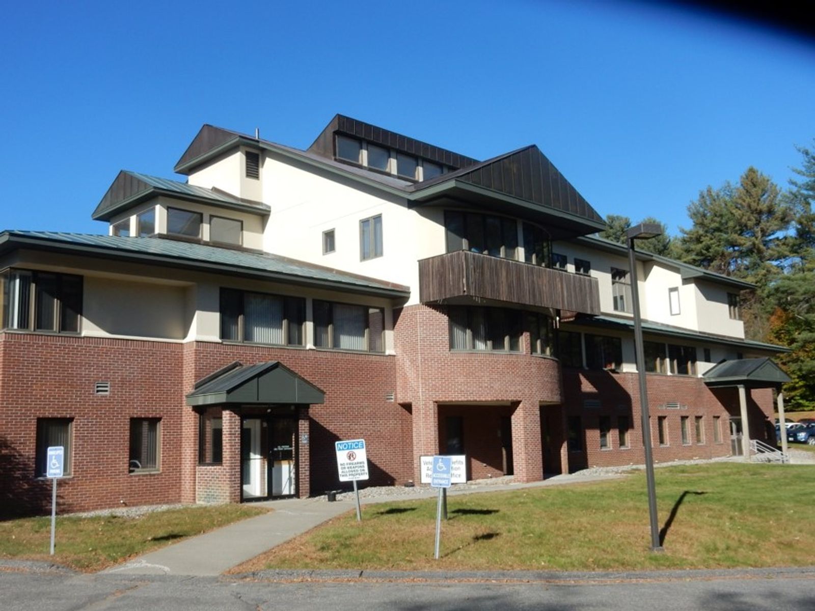 Photo 8 of 112 Etna Rd