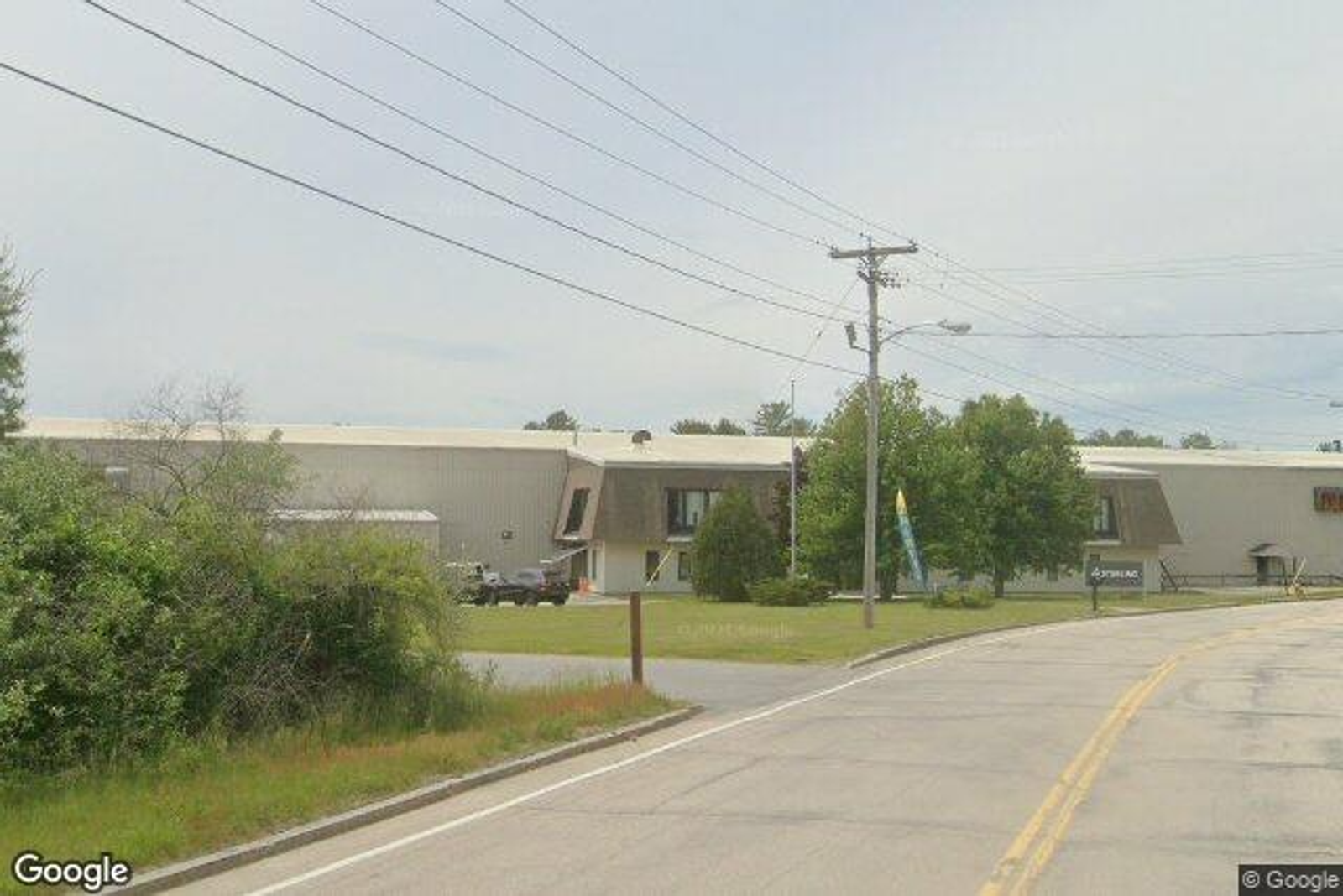 Photo 4 of 26 Morin St