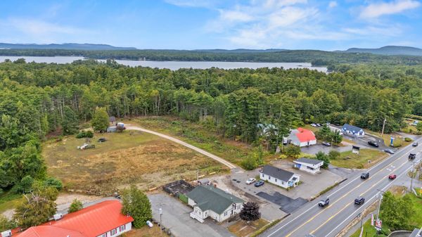 1248 ROOSEVELT TRAIL RAYMOND MAINE 04071
