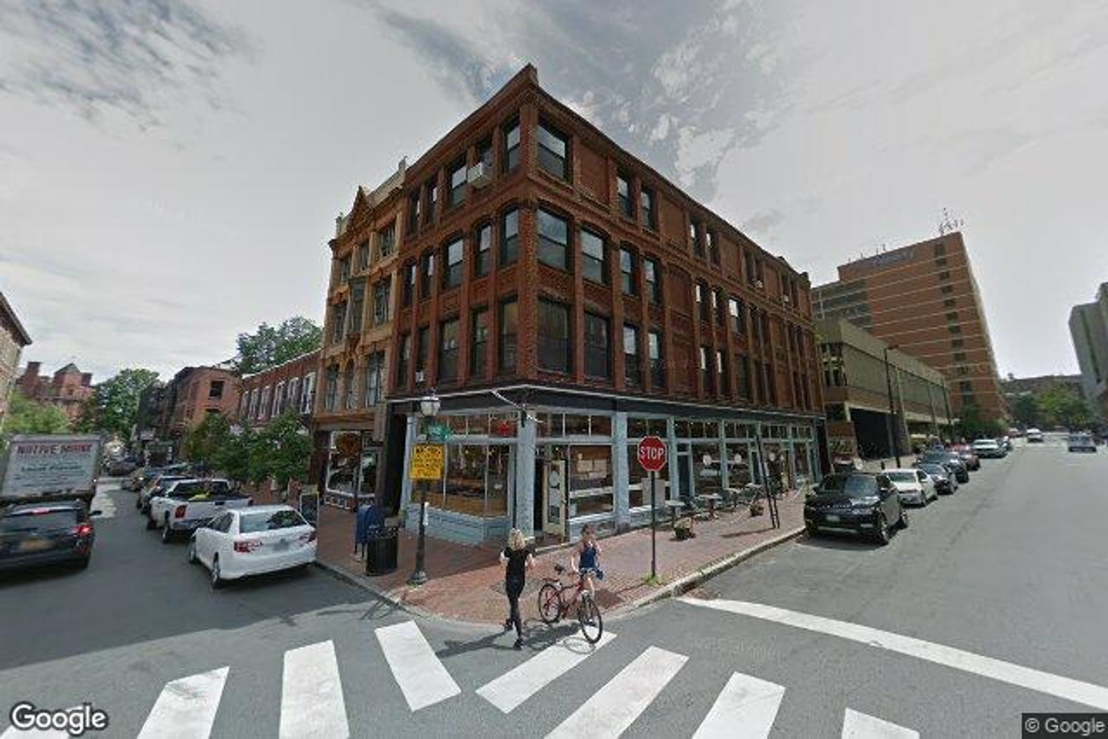 Photo 11 of 110 Exchange St.
