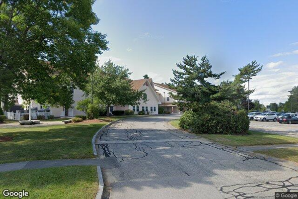 32 Daniel Webster Hwy