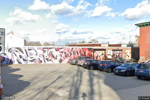540 Deering Ave