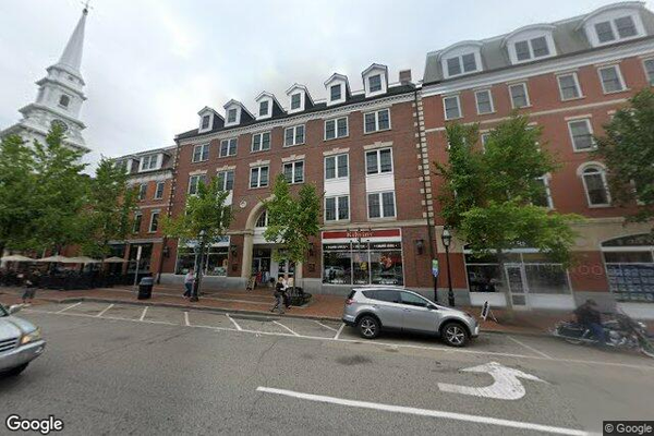 18 Congress Street