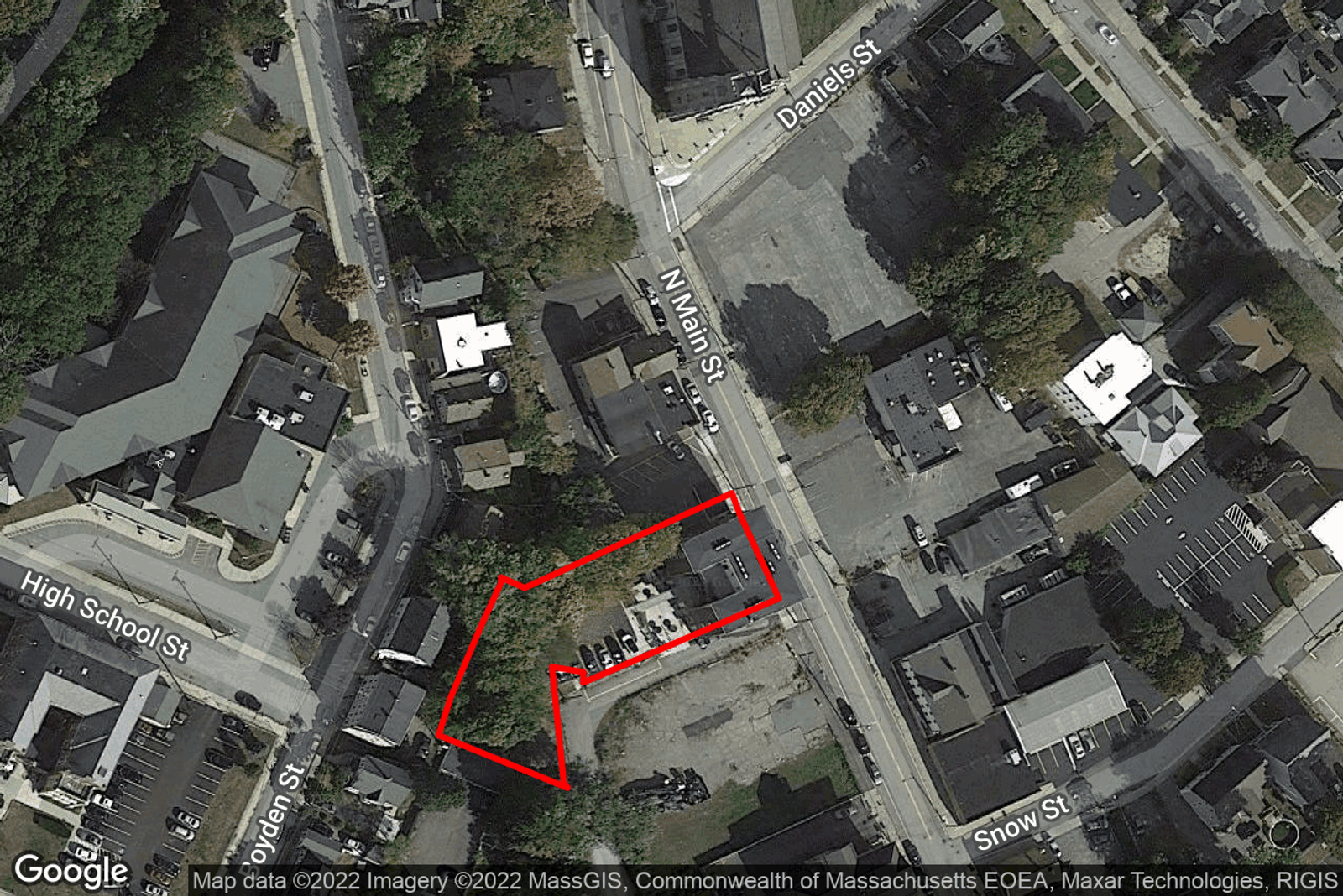 Photo 9 of 122 N Main St