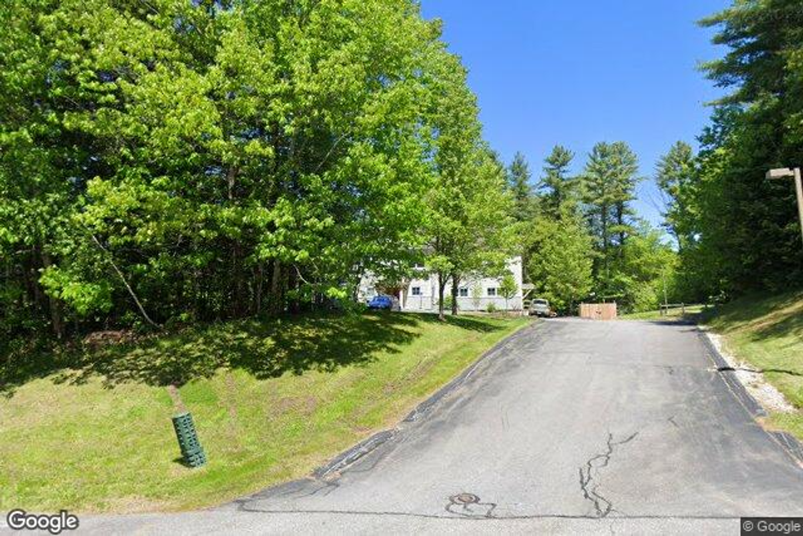 Photo 9 of 16 Northbrook Dr