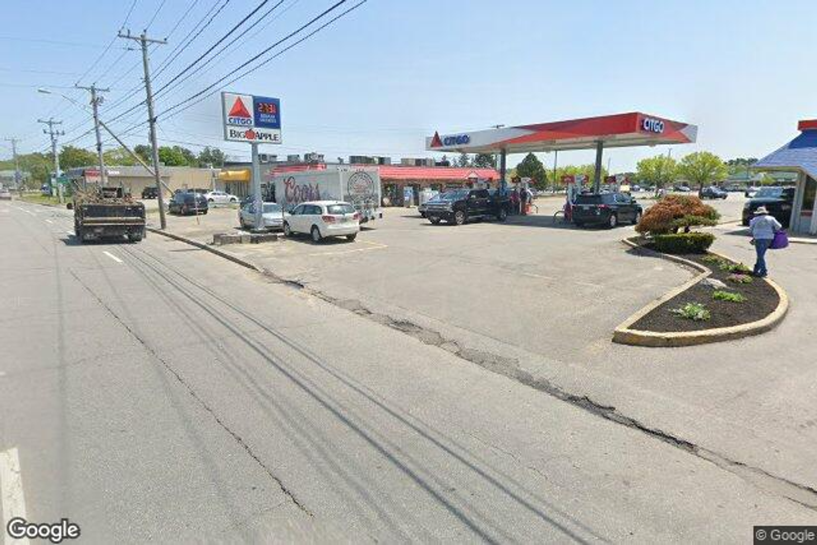 Photo 3 of 174 Bath Rd