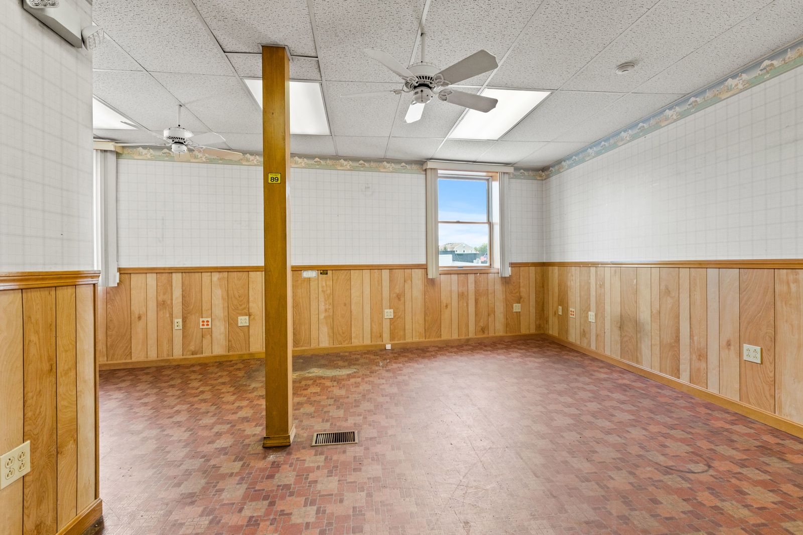 Photo 48 of Versatile Office Space