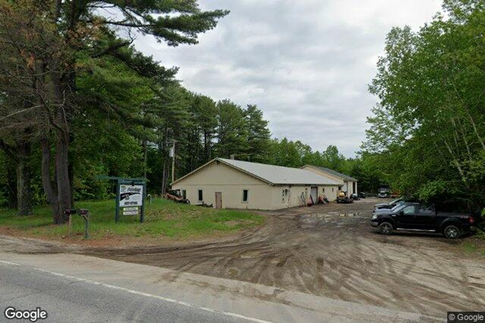 Photo 5 of 220 Lewiston Rd