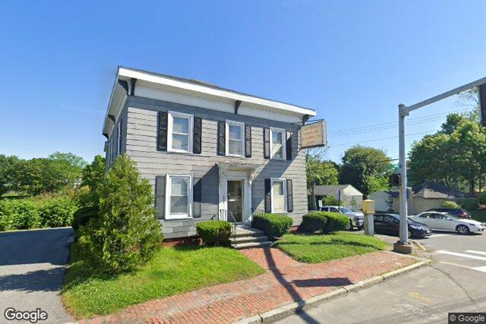 Photo 1 of 1385 Congress Street 