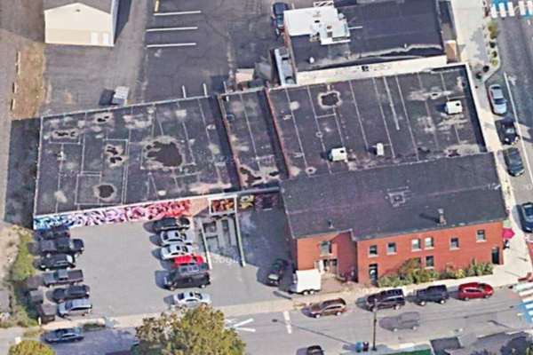 540 Deering Ave