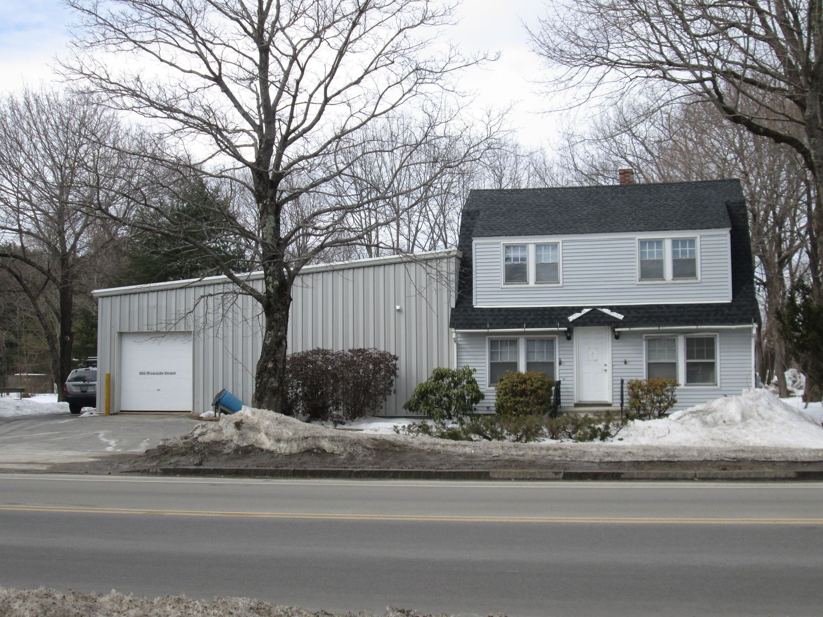 Photo 14 of 892 Riverside St