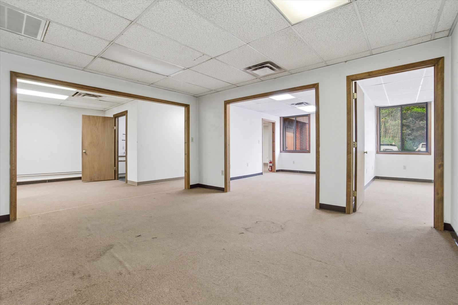 Photo 11 of 104a NH-132