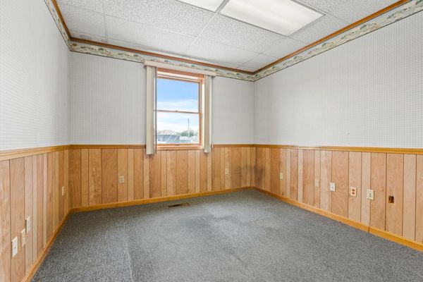 Versatile Office Space