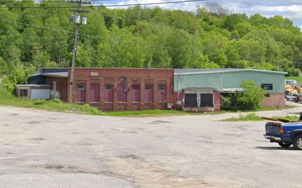 35 Adams Ave